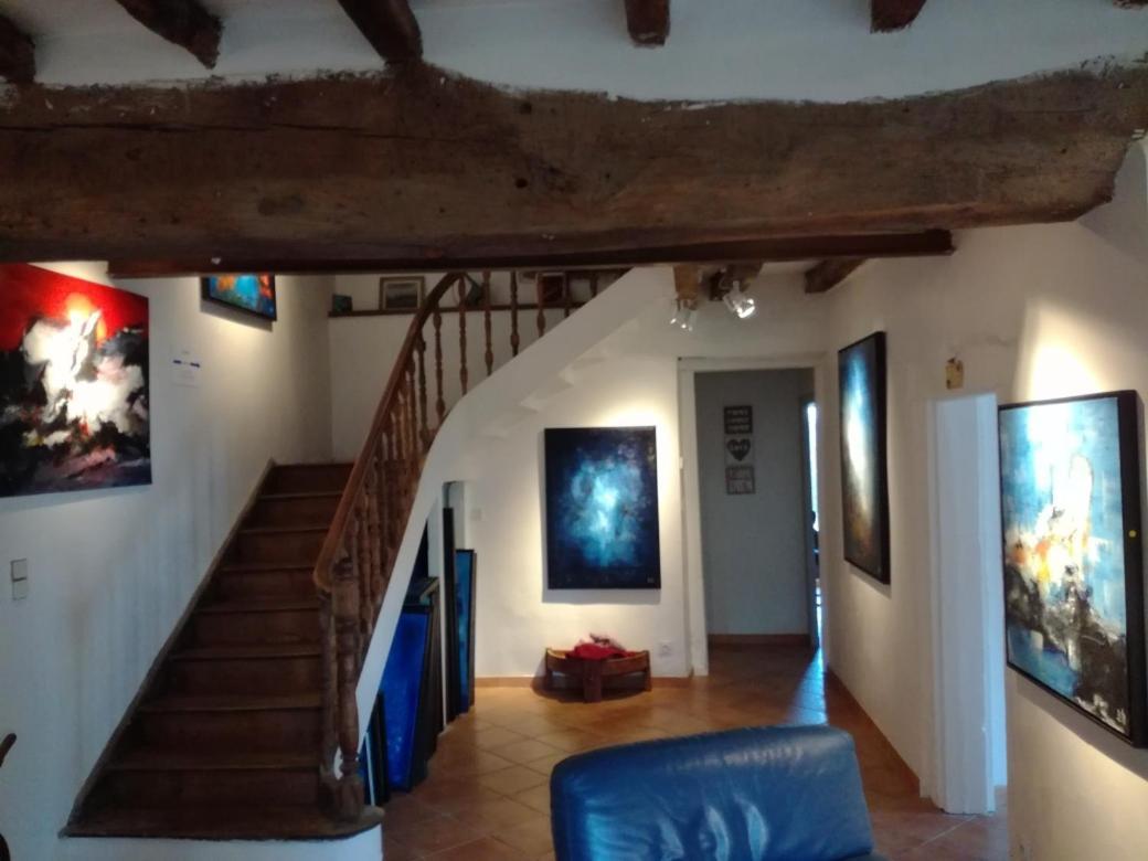 Galerie D'Art D'Une Ancienne Mairie De 1783 Espelette Exterior foto